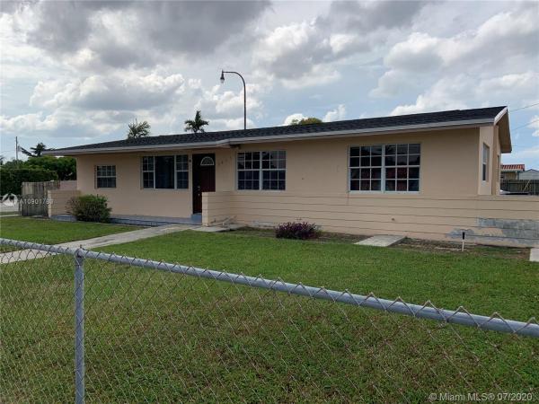 Miller Heights, 9635 SW 48th St, Olympia Heights, Florida 33165, image 2
