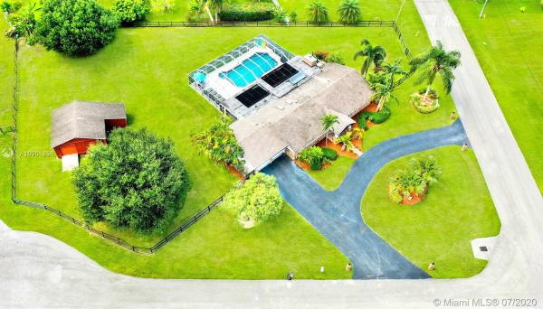 Trails Of El Rancho Acres, 4921 SW 205th Ave, Southwest Ranches, Florida 33332, image 2