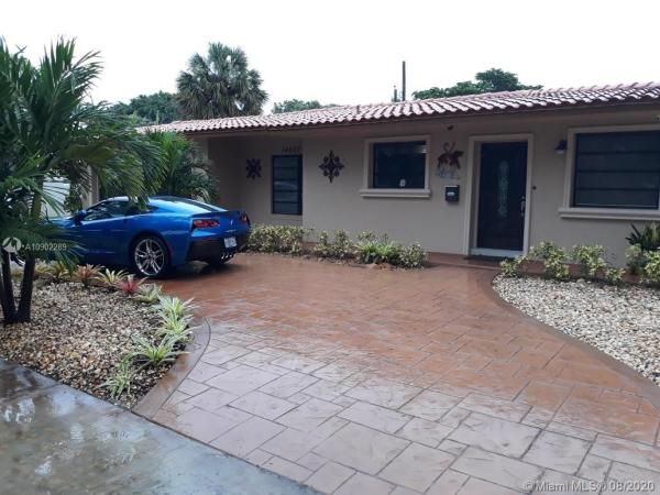 Miami Lakes Residential, 14007 Lake George Ct, Miami Lakes, Florida 33014, image 2