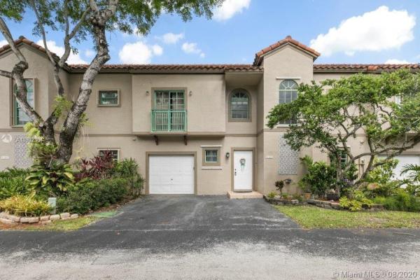 Adagio, 11482 SW 148th Pl #11482, The Hammocks, Florida 33196, image 2