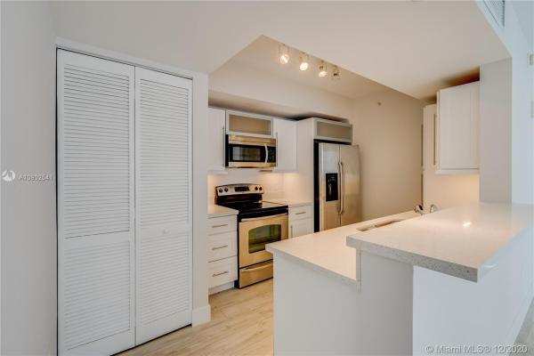 Toscano At Dadeland, 7350 SW 89th St #2010S, Kendall, Florida 33156, image 2