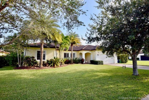 Cutler Bay No HOA, 8220 SW 190th Ter, Cutler Bay, Florida 33157, image 2