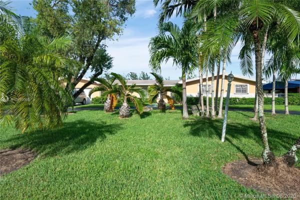 Blue Lake Estates, 5805 SW 74th Ave, Glenvar Heights, Florida 33143, image 2