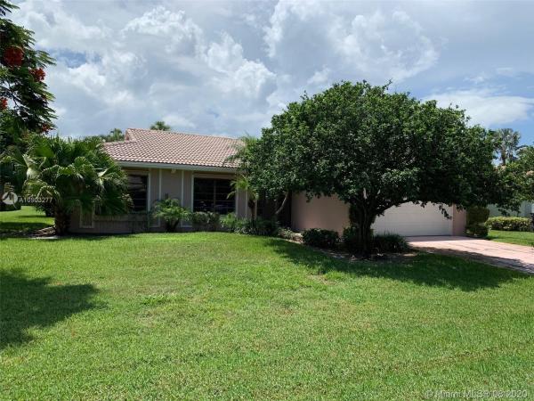 Colony Woods, 22101 Colony Dr, Boca Raton, Florida 33433, image 2