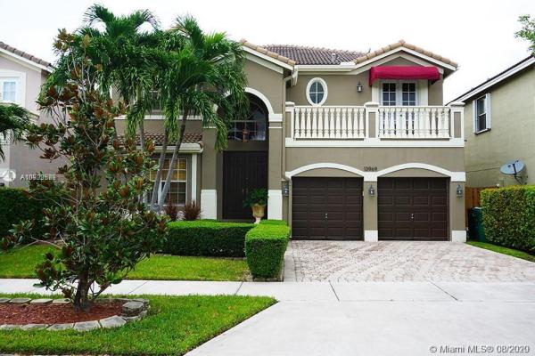 Crestview, 13969 SW 155th Ter, Richmond West, Florida 33177, image 2