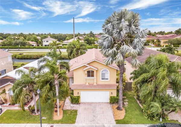 Victoria Parc, 14770 SW 156th Ave, Country Walk, Florida 33196, image 2