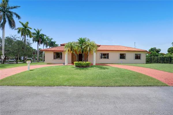 Whispering Pines Estates, 8400 SW 184th Ln, Cutler Bay, Florida 33157, image 2