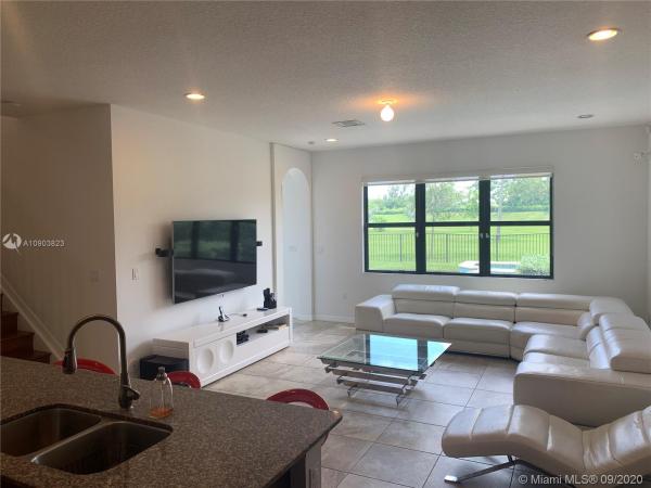 Champion Lakes, 772 NE 191st St, Ives Estates, Florida 33179, image 2