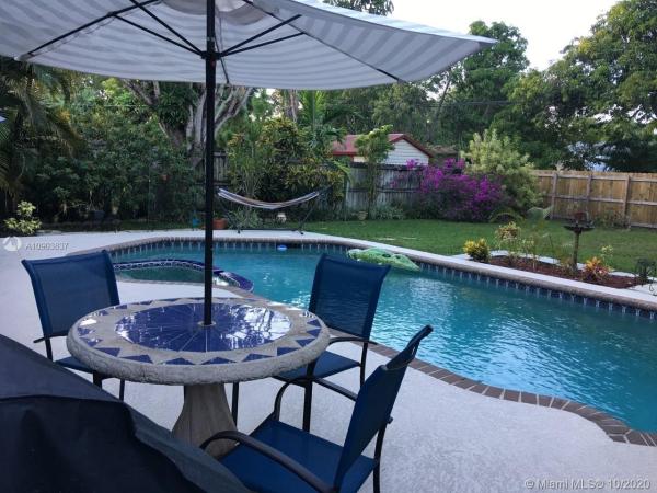 Sunset Trails, Hollywood, Florida 33020, image 2
