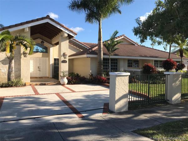 Whiteys Homes, 9100 SW 68th St, Sunset, Florida 33173, image 2