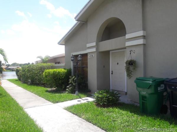 Westwind Lakes Garden Homes, 6720 SW 152nd Pl #20-29, Kendall West, Florida 33193, image 2