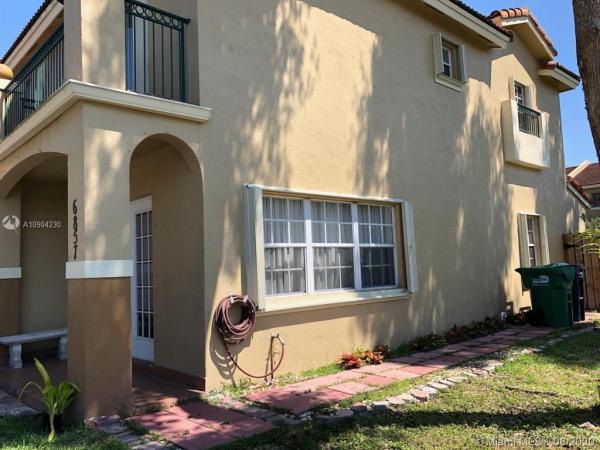 6857 SW 158th Pass, Kendale Lakes, Florida 33193, image 2
