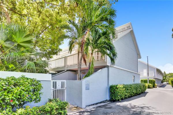 Le Phare Key Biscayne, 798 Crandon Blvd #57, Key Biscayne, Florida 33149, image 2