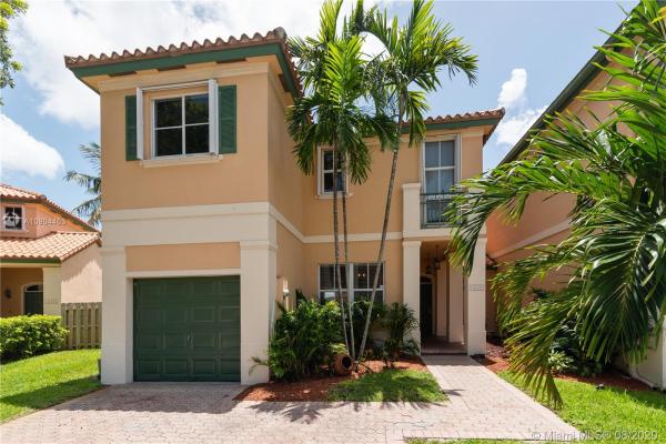 Anchorage At Miami Lakes, 14321 NW 83rd Ave, Miami Lakes, Florida 33016, image 2