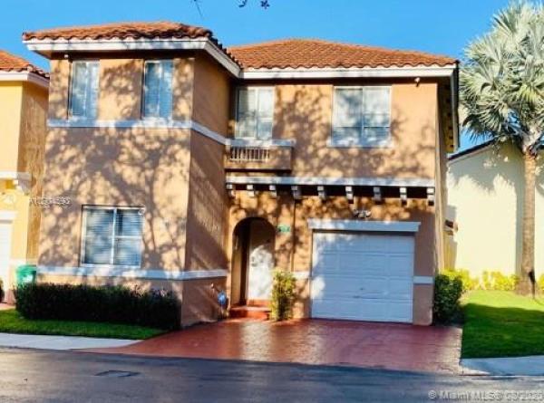 Mahogany Isle Homes, 14912 SW 104th St #71, The Hammocks, Florida 33196, image 2