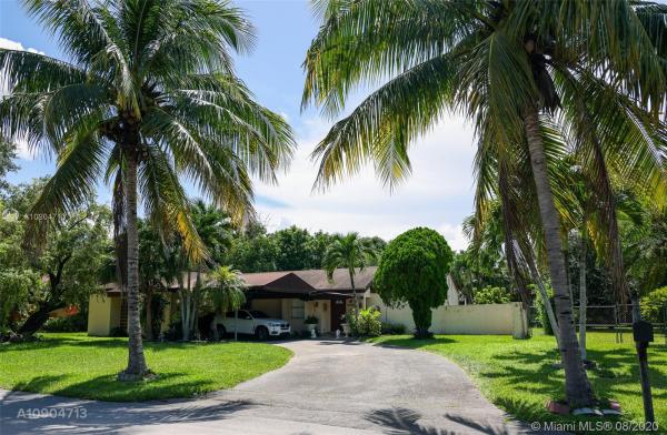 Weitzer Shauna Meadows, 15760 SW 155th Ave, Richmond West, Florida 33187, image 2