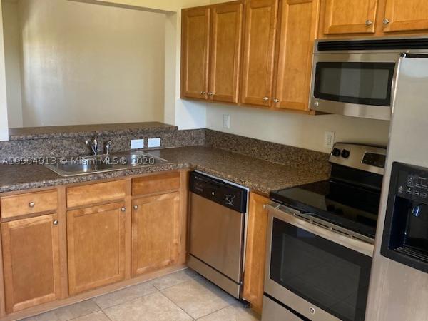 The Courts At Isles Of Bayshore, 22541 SW 88th Pl #302-6, Cutler Bay, Florida 33190, image 3