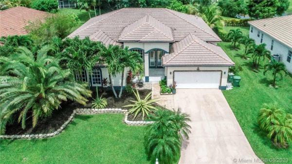 Fairways At Keys Gate, 2830 Fairways Dr, Homestead, Florida 33035, image 2