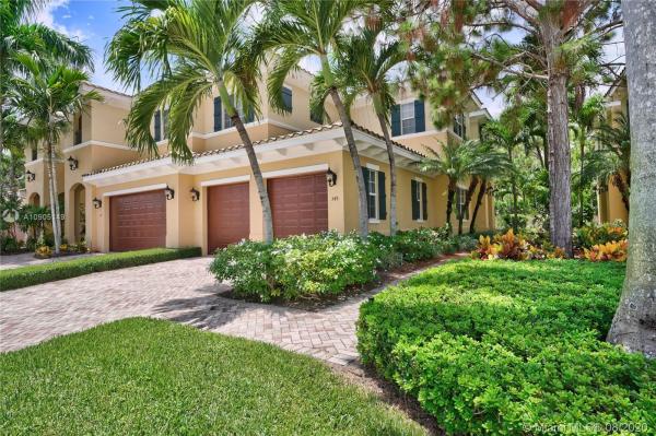 Chambord At Frenchman's Reserve, Palm Beach Gardens, Florida 33410, image 2