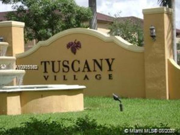 Tuscany Villas West, 13042 SW 132nd Ter #13041, Three Lakes, Florida 33186, image 2