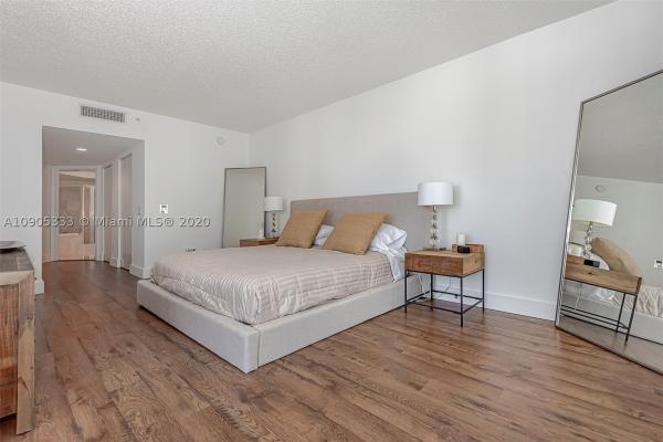 South Tower At The Point, 21055 NE 37th Ave #3003, Aventura, Florida 33180, image 3