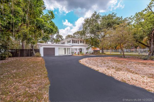 14295 NW 14th Dr, Golden Glades, Florida 33167, image 2