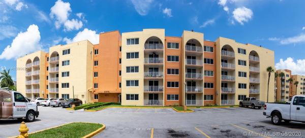 Coral Gate West, 6970 NW 186th St #3-405, Country Club, Florida 33015, image 2