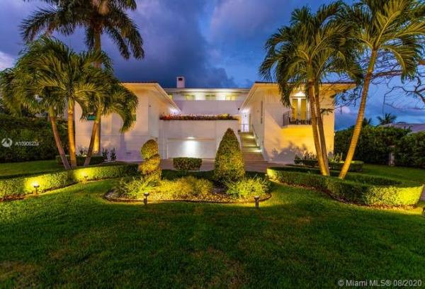 Sunrise Harbour, 6901 Sunrise Pl, Coral Gables, Florida 33133, image 2