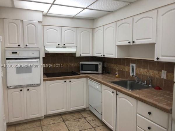 The Tides On Hollywood Beach, 3901 S Ocean Dr #1J, Hollywood, Florida 33019, image 1