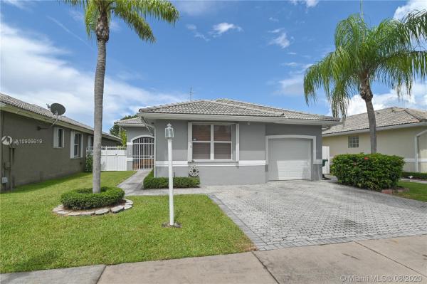 7116 SW 161st Pl, Unincorporated Dade County, Florida 33193, image 2