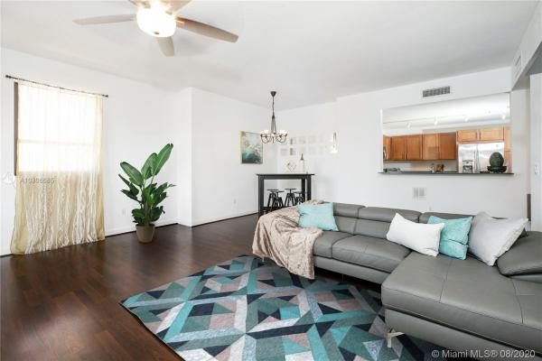 Colonnade At Dadeland, 8395 SW 73rd Ave #711, Glenvar Heights, Florida 33143, image 2