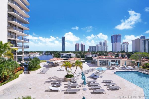 Turnberry Isle South, 19667 Turnberry Way #5A, Aventura, Florida 33180, image 2