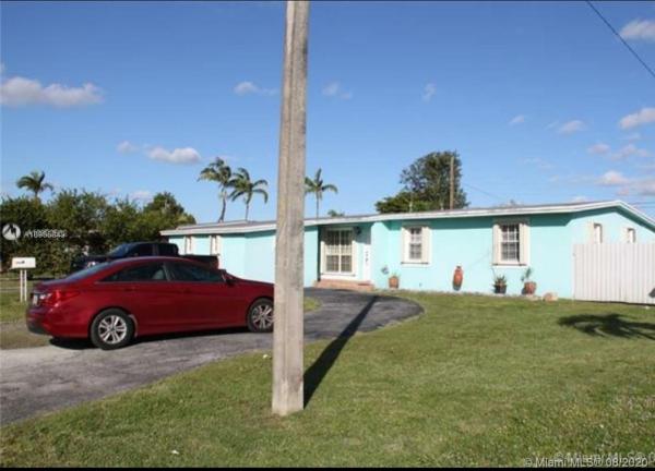 Tropical Gardens Estates, 5561 SW 89th Pl, Olympia Heights, Florida 33165, image 2