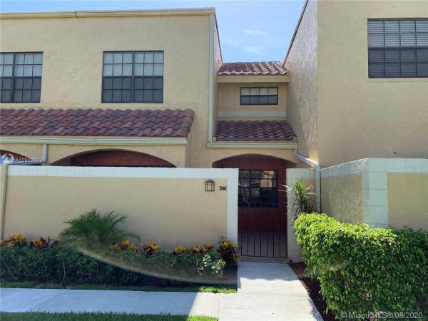 Mariner Village Townhouses, 20911 Leeward Ct #246-4, Aventura, Florida 33180, image 2