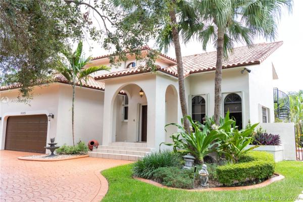 Royal Oaks, 16523 NW 83rd Pl, Miami Lakes, Florida 33016, image 2