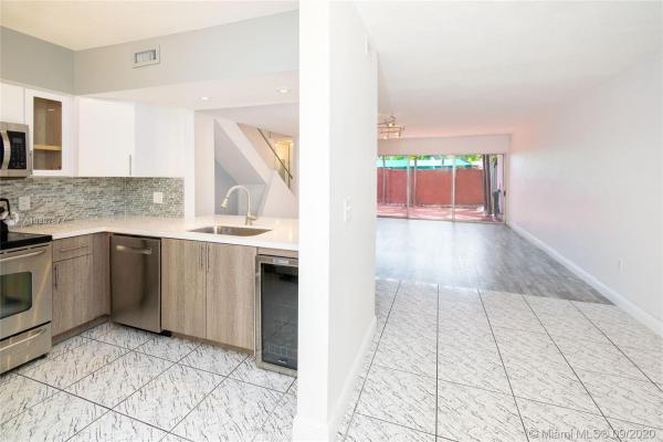 Park View Island, 7270 Gary Ave #N/A, Miami Beach, Florida 33141, image 2