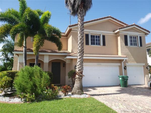 Sport Acres, 1251 NW 206th Ter, Miami Gardens, Florida 33169, image 2