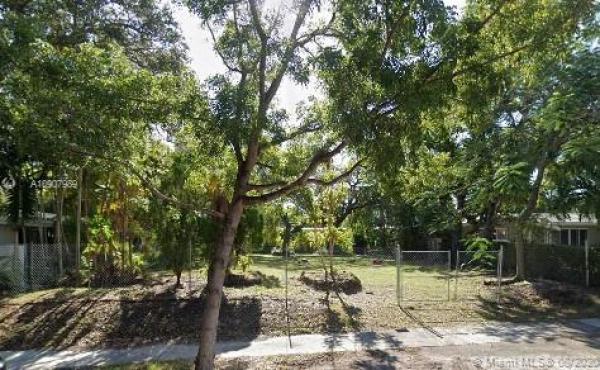 Bay Heights, 46 Bay Heights Dr, Miami, Florida 33133, image 2