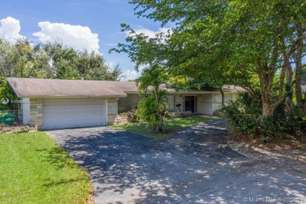 Bea Manors, 7421 SW 131st St, Pinecrest, Florida 33156, image 2