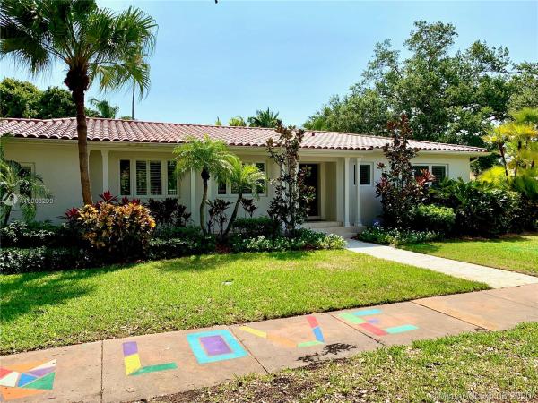 Riviera, 5611 San Vicente St, Coral Gables, Florida 33146, image 2