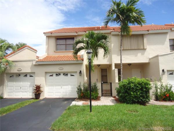 La Mirage Of Harbor Village, 21185 Mainsail Cir #D12, Aventura, Florida 33180, image 2