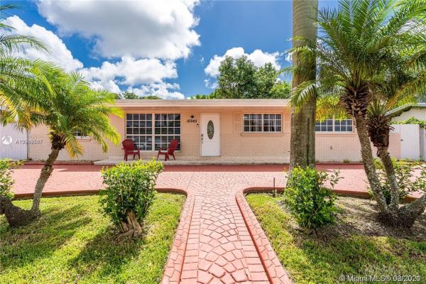 South Miami Heights Manor, 16945 SW 119th Pl, South Miami Heights, Florida 33177, image 2