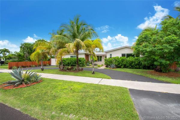Cutler Ridge, 9361 Nassau Dr, Cutler Bay, Florida 33189, image 2