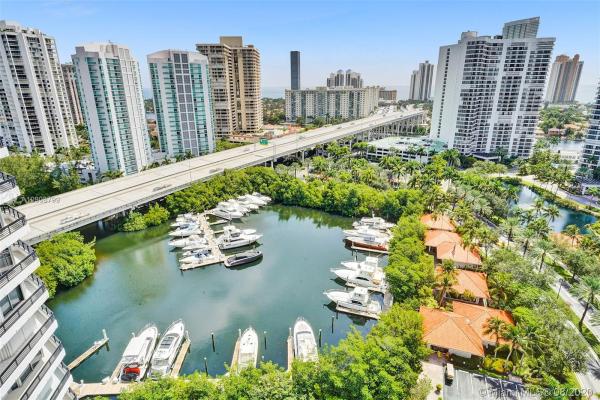 Mystic Pointe Tower 400, 3500 Mystic Pointe Dr #2208, Aventura, Florida 33180, image 2