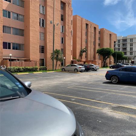 Twin Executive Towers, 750 NW 43rd Ave #114, Miami, Florida 33126, image 2
