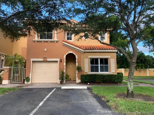Villa Vizcaya, 14001 NW 84th Ct #3405, Miami Lakes, Florida 33016, image 2