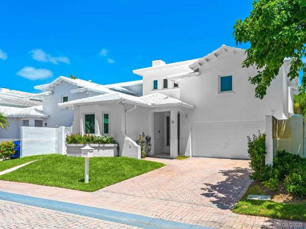 Grand Bay Villas, 16 Turtle Walk, Key Biscayne, Florida 33149, image 2