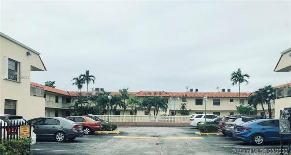 Westchester Terrace, 8701 SW 12th St #14, Westchester, Florida 33174, image 2