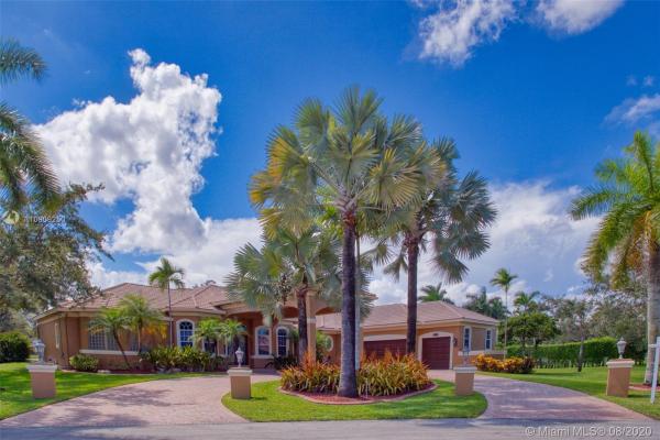 Plantation Oaks West, 891 NW 115th Ave, Plantation, Florida 33325, image 2