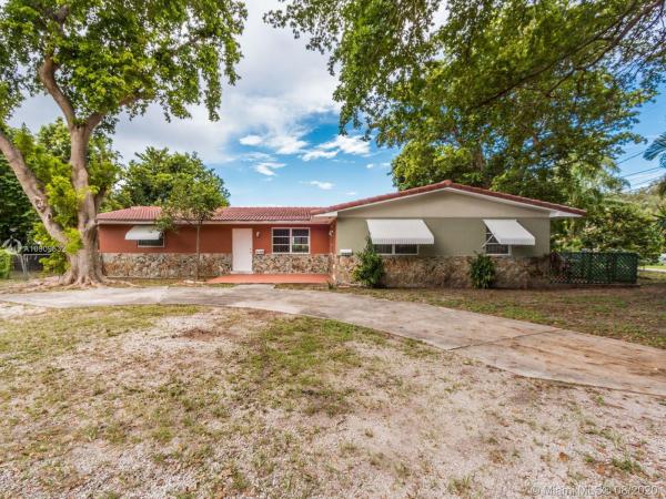 Biscayne Lawn, 11650 NE 11th Pl, Biscayne Park, Florida 33161, image 2